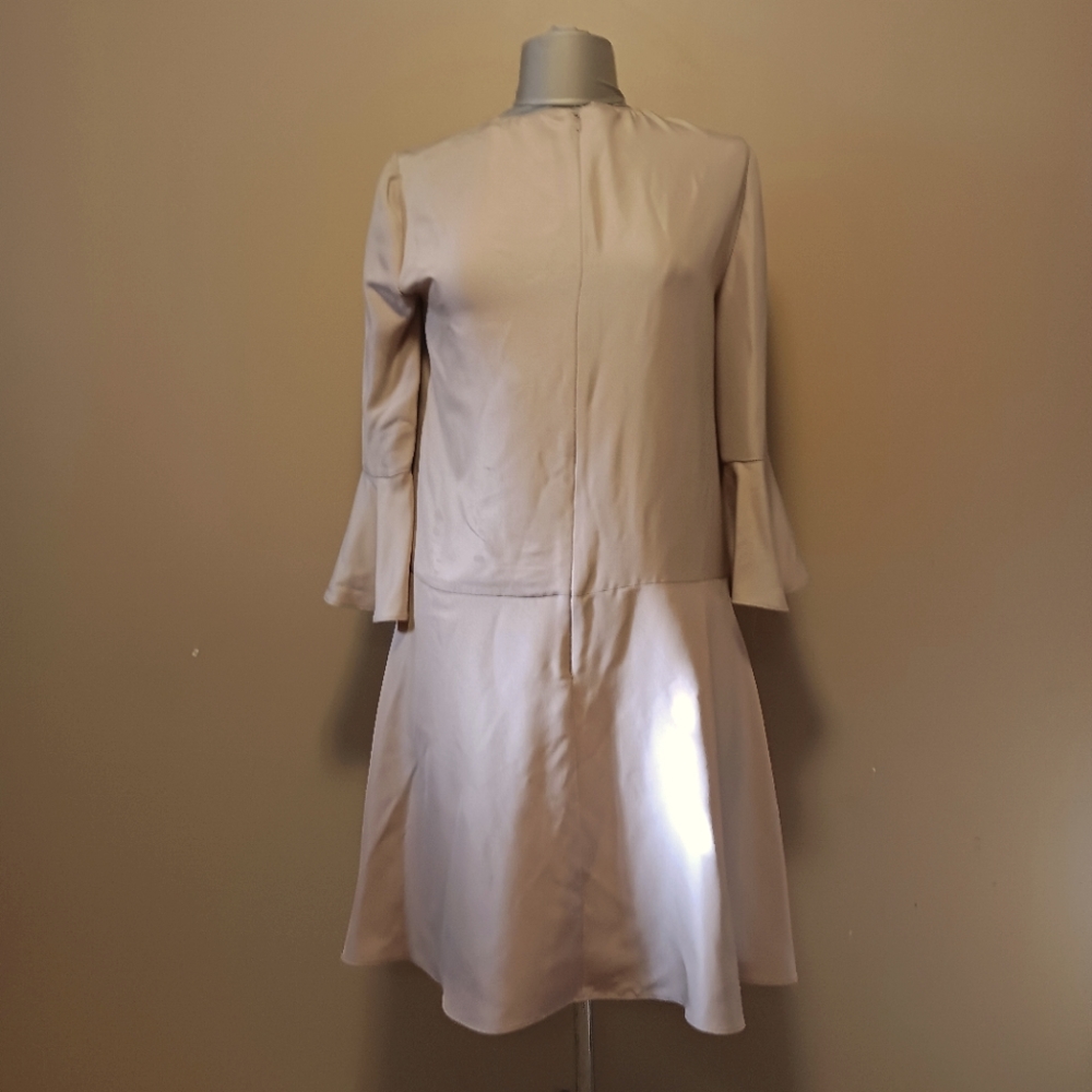 Valentino Spa Cream Size 44